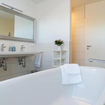 Haffhaus 1, Ferienwohnung V Apartamento *
