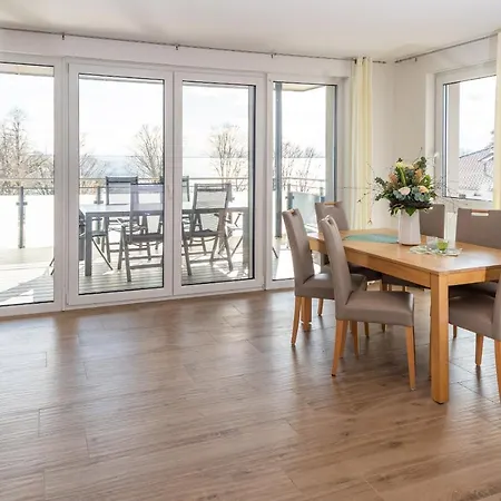 Apartamento Haffhaus 1, Ferienwohnung V Zirchow